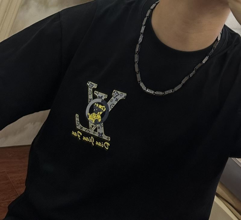 chr1st1an D10r necklaces